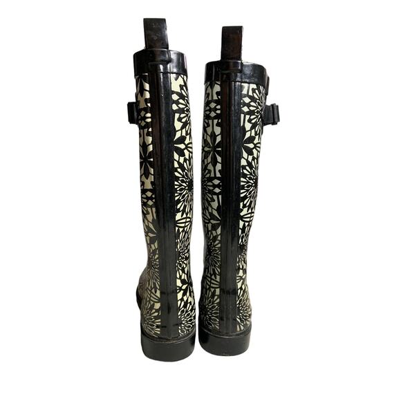 Capelli New York Women Sz 8 Tall Rain Boots Black White Floral Design Block Heel - Picture 8 of 12